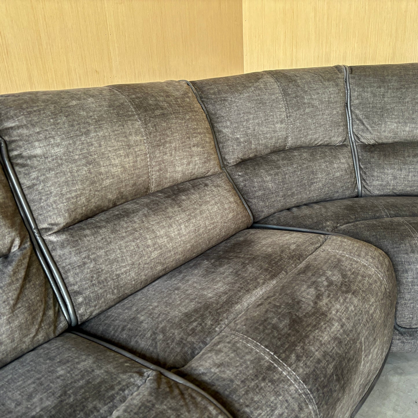 6-piece Fabric Power Reclining Sectional with Power Headrest