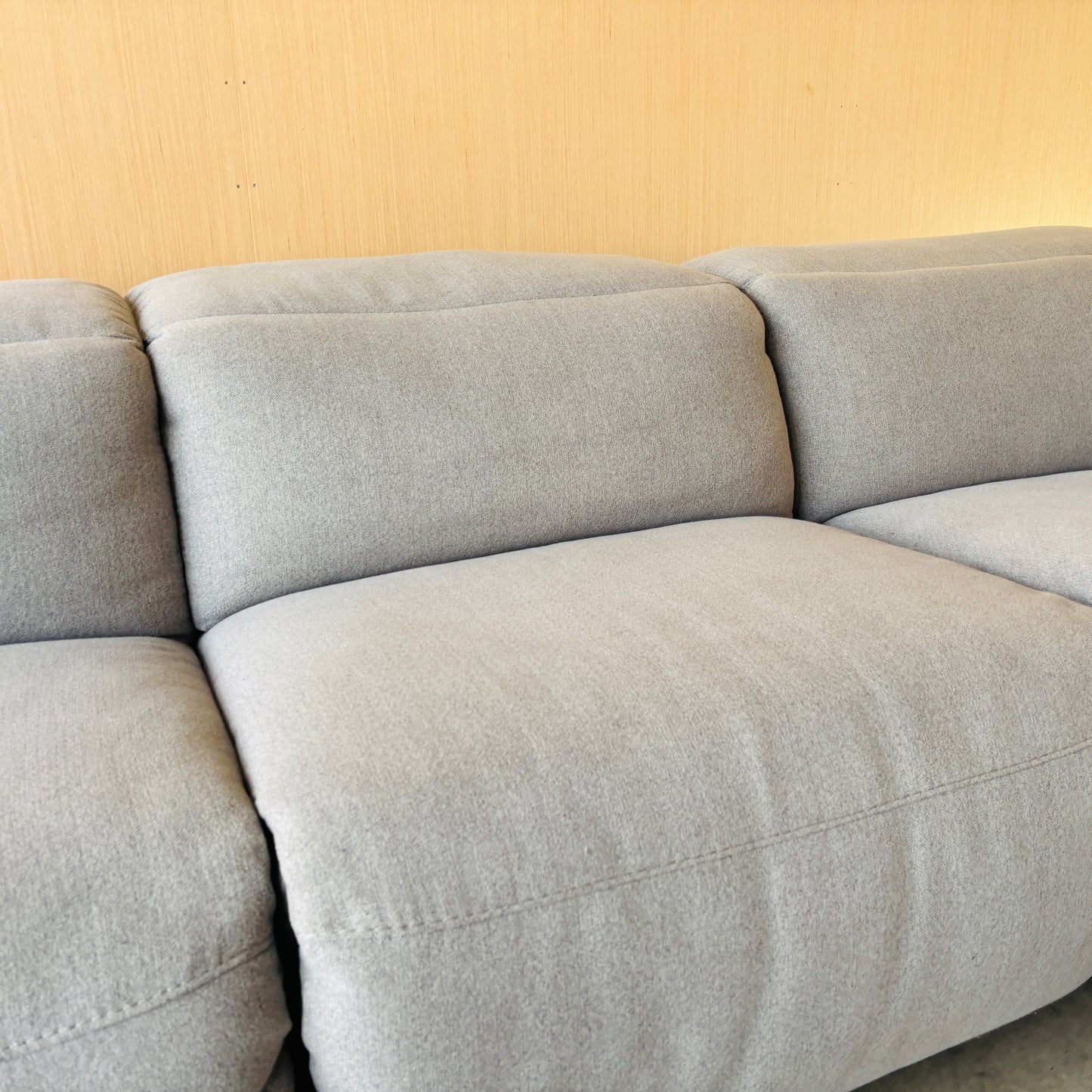 Gray 5-piece Power Reclining Fabric Sectional with 3 Power Headrests