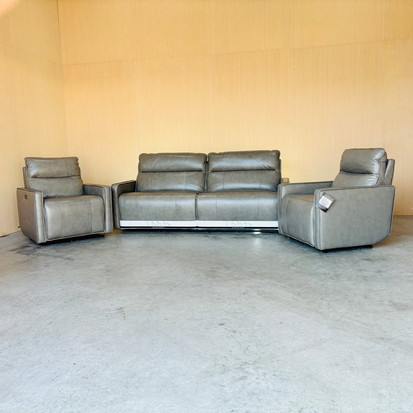Leather Zero Gravity Reclining Sofa Couch and Two Recliner Chairs